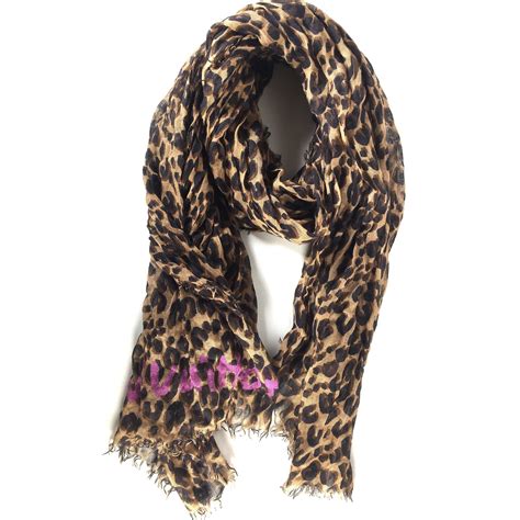 Louis Vuitton leopard print scarf